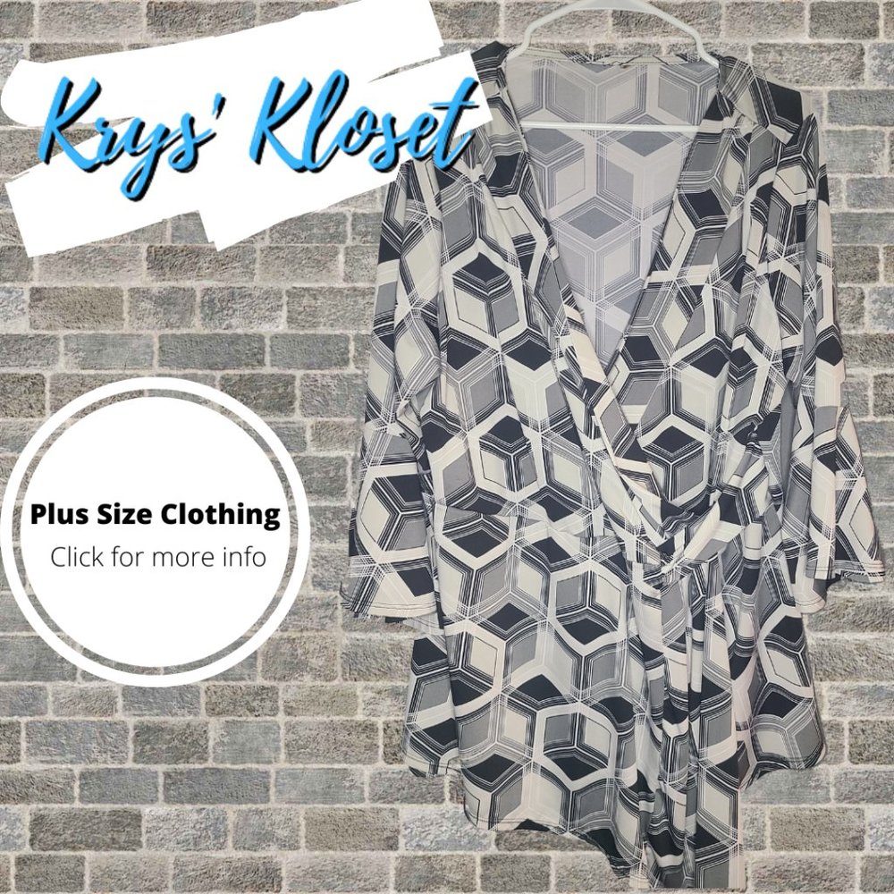Geometric print long Sleeved black, white, and grey, blouse - 2x